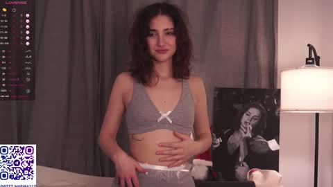 Arlette online show from March 7, 2025, 9:48 pm