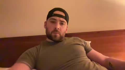 randomdude5950 online show from February 28, 2025, 2:42 am