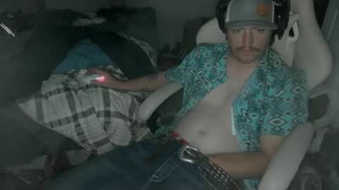 Snapshot of randomguy69759061 chatting on November 17, 2025, 12:11 pm randomguy69759061 online show from November 17, 2025, 12:11 pm