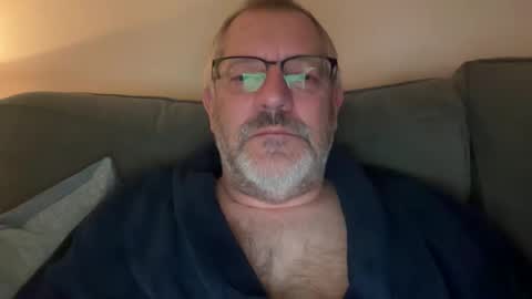 randyboyandy online show from November 28, 2025, 10:23 pm
