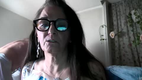 Snapshot of randycandy_143 chatting on February 9, 2025, 12:39 am randycandy_143 online show from February 9, 2025, 12:39 am
