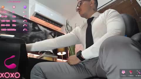 randylukehot online show from November 7, 2025, 9:26 pm