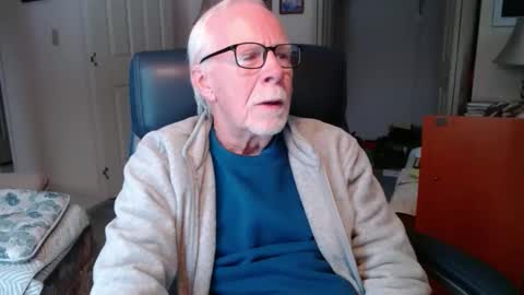 Snapshot of ranger1001 chatting on January 11, 2026, 7:52 pm ranger1001 online show from January 11, 2026, 7:52 pm