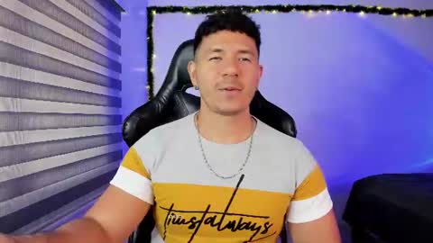 Snapshot of ransoj chatting on July 15, 2026, 3:17 pm Jonas online show from July 15, 2026, 3:17 pm