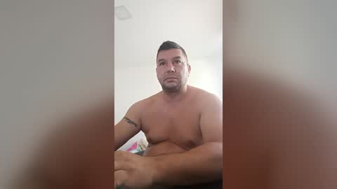 Snapshot of raoul_adi chatting on August 5, 2026, 6:27 am raoul_adi online show from August 5, 2026, 6:27 am