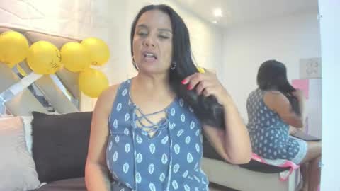 Raquel Moore  online show from January 5, 2026, 5:38 pm