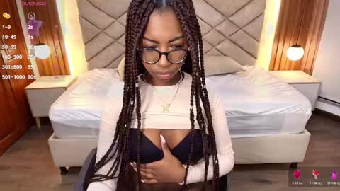 Raquel online show from March 5, 2026, 12:12 pm