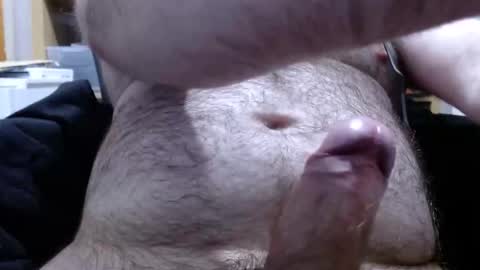 raskgar01 online show from December 2, 2024, 8:19 am