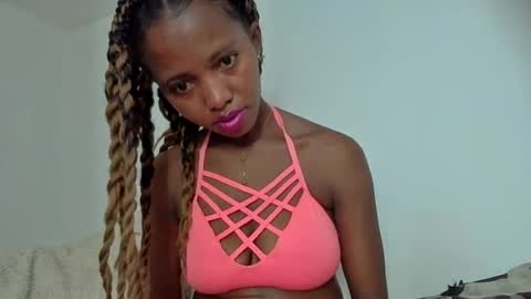 Snapshot of rasoanirinaa chatting on July 18, 2026, 5:39 pm rasoanirinaa online show from July 18, 2026, 5:39 pm