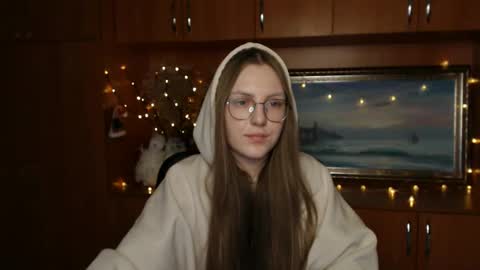 raspberry0101 online show from January 15, 2025, 5:26 pm