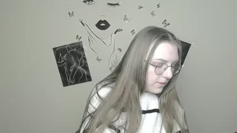 raspberry0101 online show from January 31, 2025, 1:02 pm