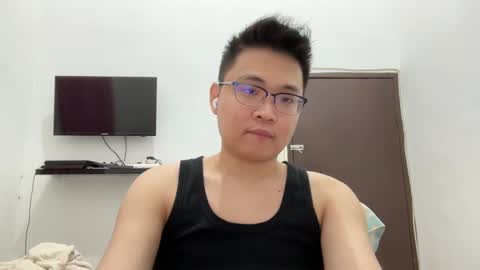 randomnaut online show from February 16, 2025, 4:10 pm