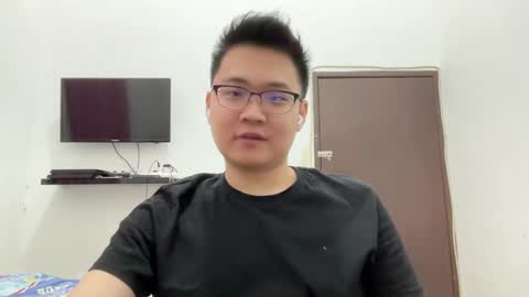 randomnaut online show from March 12, 2025, 2:12 pm