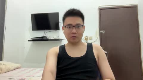 randomnaut online show from September 11, 2025, 4:18 pm