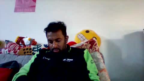 raul2k2 online show from January 6, 2026, 10:52 am