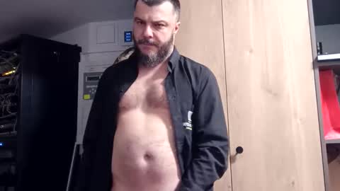 ravart43 online show from February 15, 2026, 1:57 am