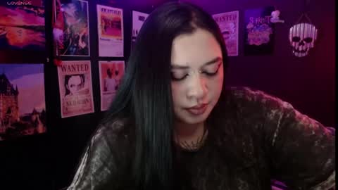 Snapshot of raven_darkk chatting on May 25, 2026, 8:04 pm Raven online show from May 25, 2026, 8:04 pm