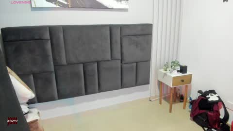Snapshot of raven_dooll chatting on May 15, 2026, 8:38 pm Raven online show from May 15, 2026, 8:38 pm