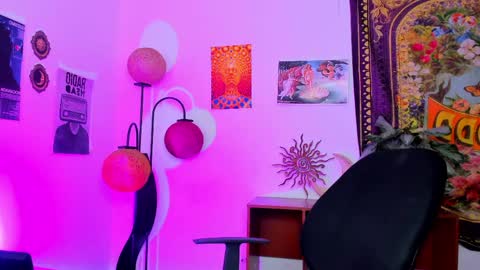 raven  online show from April 1, 2026, 2:34 am