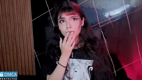 raven_rox_ online show from November 29, 2025, 1:52 am