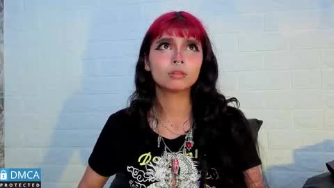 raven_rox_ online show from January 12, 2026, 2:39 am