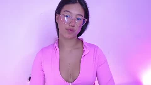 Snapshot of raven_stonee01 chatting on August 2, 2026, 12:42 am RAVEN online show from August 2, 2026, 12:42 am
