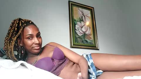 Snapshot of ravenbby chatting on May 23, 2026, 2:10 pm ravenbby online show from May 23, 2026, 2:10 pm