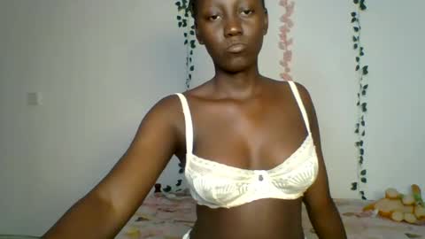 Snapshot of ravencharmm chatting on July 14, 2026, 2:27 am Princess online show from July 14, 2026, 2:27 am