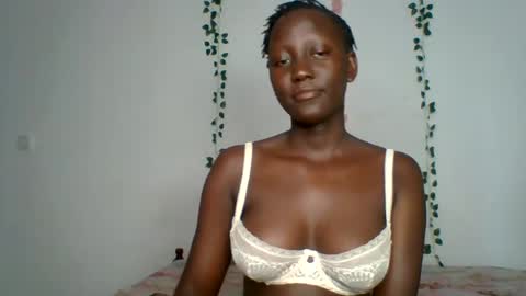Snapshot of ravencharmm chatting on July 14, 2026, 10:43 am Princess online show from July 14, 2026, 10:43 am