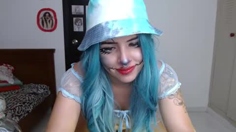 ravenlotus online show from October 31, 2025, 7:37 pm