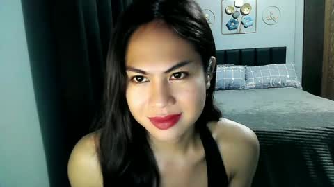 Snapshot of ravenna69ts chatting on July 10, 2026, 8:22 pm Raven online show from July 10, 2026, 8:22 pm