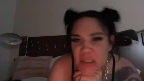 Raven Ray online show from May 26, 2026, 9:27 am