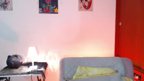 raventh_ online show from June 6, 2026, 3:33 am