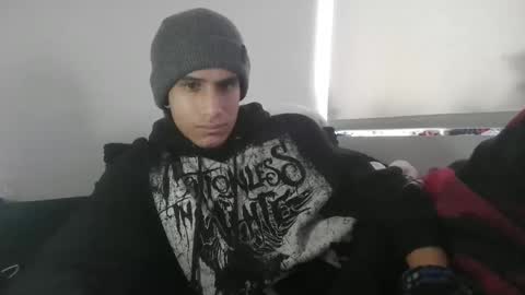 Snapshot of ravenxbat chatting on December 3, 2025, 3:32 pm ravenxbat online show from December 3, 2025, 3:32 pm