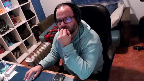 Snapshot of ravingr3d3 chatting on February 2, 2025, 9:02 pm ravingr3d3 online show from February 2, 2025, 9:02 pm