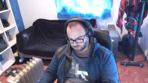 Snapshot of ravingr3d3 chatting on February 7, 2025, 3:08 pm ravingr3d3 online show from February 7, 2025, 3:08 pm