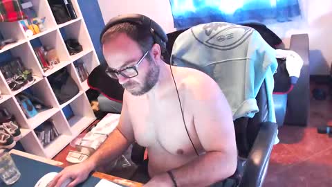 Snapshot of ravingr3d3 chatting on February 12, 2025, 12:12 pm ravingr3d3 online show from February 12, 2025, 12:12 pm