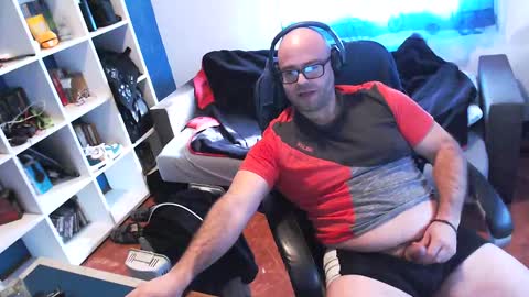 Snapshot of ravingr3d3 chatting on February 20, 2025, 3:19 pm ravingr3d3 online show from February 20, 2025, 3:19 pm