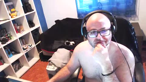 Snapshot of ravingr3d3 chatting on February 21, 2025, 4:48 pm ravingr3d3 online show from February 21, 2025, 4:48 pm