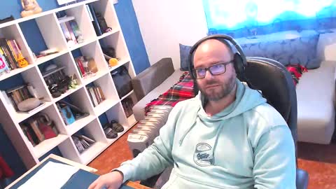 Snapshot of ravingr3d3 chatting on March 9, 2025, 2:10 pm ravingr3d3 online show from March 9, 2025, 2:10 pm