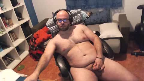 Snapshot of ravingr3d3 chatting on March 12, 2025, 1:03 am ravingr3d3 online show from March 12, 2025, 1:03 am