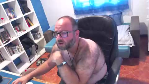 Snapshot of ravingr3d3 chatting on July 13, 2026, 9:56 am ravingr3d3 online show from July 13, 2026, 9:56 am