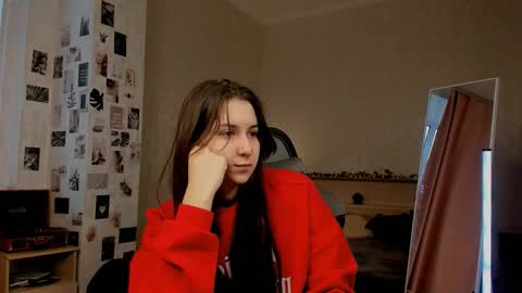 Alia Mereyn online show from October 12, 2025, 8:35 am