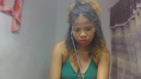 ravomamy online show from November 7, 2025, 5:40 am