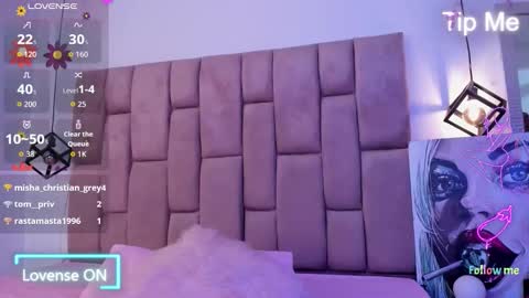 ravynrouge_ online show from October 1, 2025, 12:33 pm