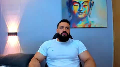 Snapshot of rawmathews chatting on January 18, 2025, 4:04 am rawmathews online show from January 18, 2025, 4:04 am