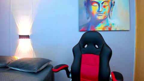 Snapshot of rawmathews chatting on February 2, 2025, 8:02 am rawmathews online show from February 2, 2025, 8:02 am