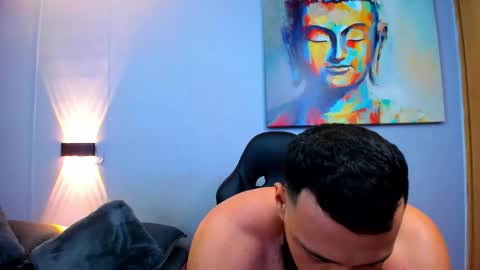 Snapshot of rawmathews chatting on March 1, 2025, 1:32 am rawmathews online show from March 1, 2025, 1:32 am