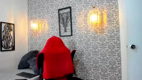 Snapshot of rawmathews chatting on October 7, 2025, 9:23 pm rawmathews online show from October 7, 2025, 9:23 pm