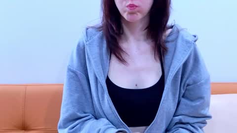 Ray-Ray online show from December 20, 2025, 2:40 am